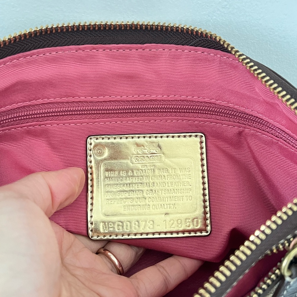 Coach Brown and Tan Signature Shoulder Bag - Picture 6 of 8